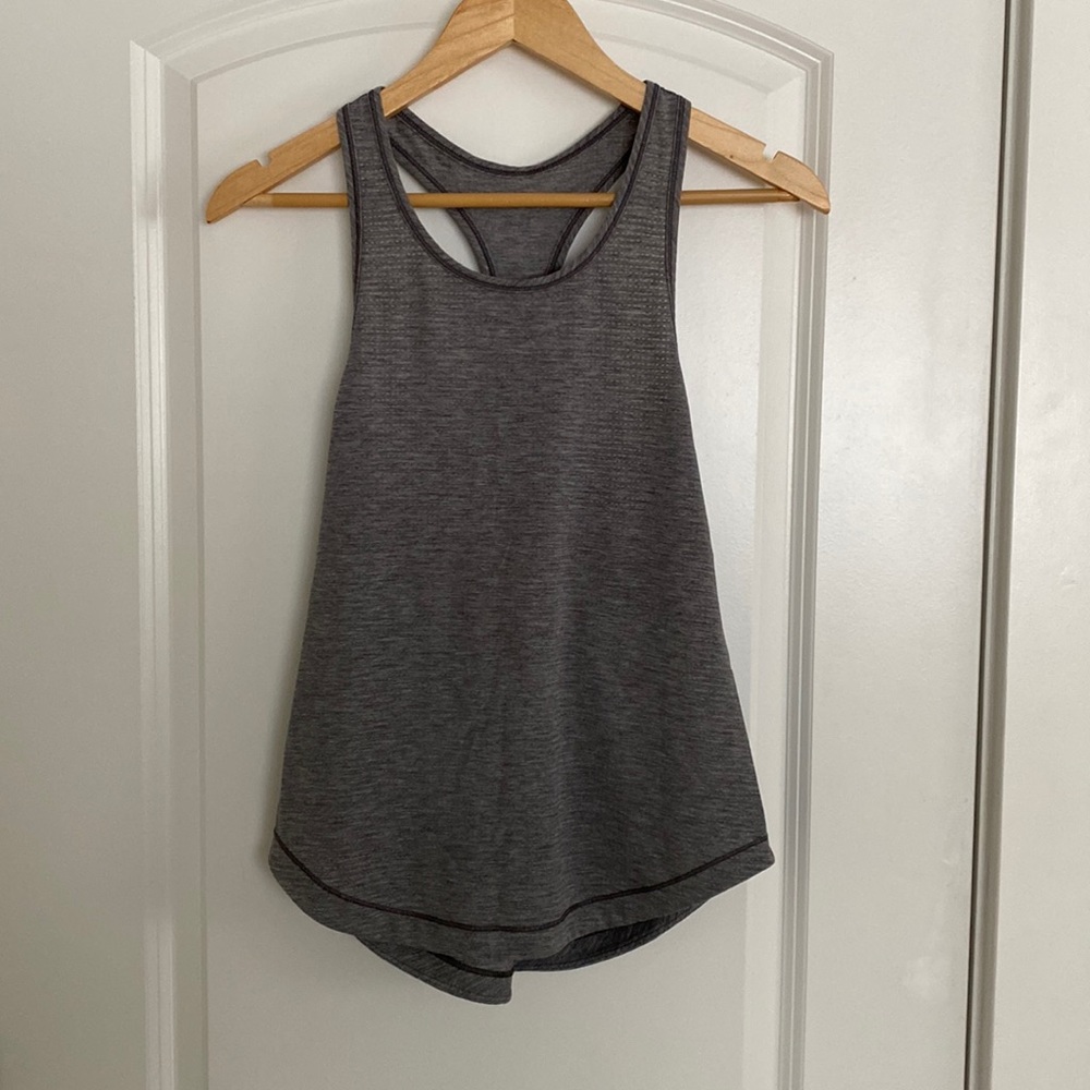 Lulu workout tank